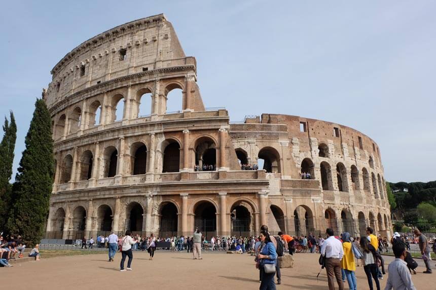 Staying in Rome? A fast train or day tour could be a great option