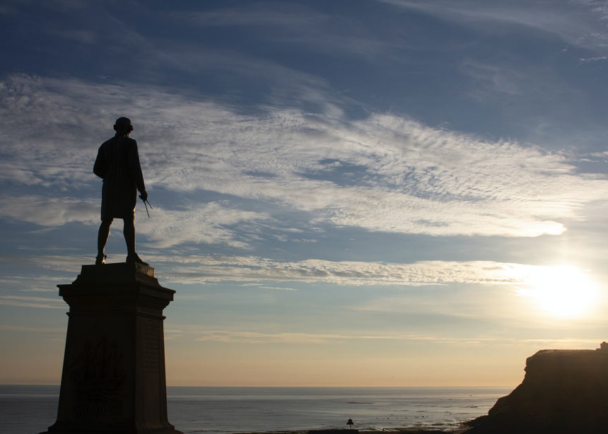 The Captain Cook statue on Whitby's West Cliff. Photo by Paul Levesley.