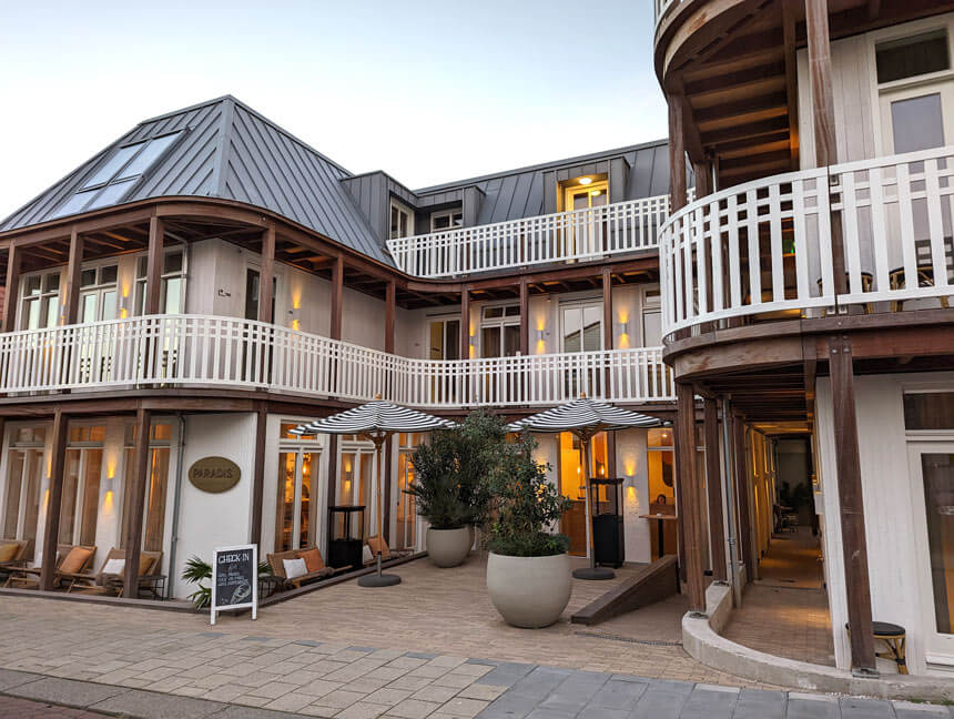 Hotel Paradis, a boutique hotel in Zandvoort