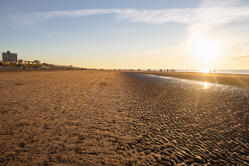 The wide, sandy beach at Zandvoort is so beautiful. Read on to find out why Amsterdam beach is worth visiting.