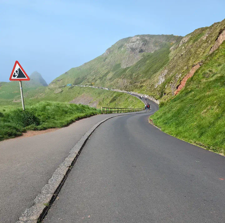 The road and footpath down to the Giant's Causeway from behind the visitor centre