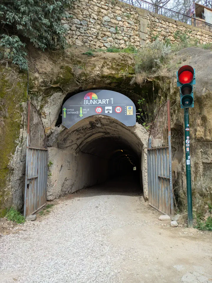 A long tunnel leading from the public road towards Bunk'Art 1