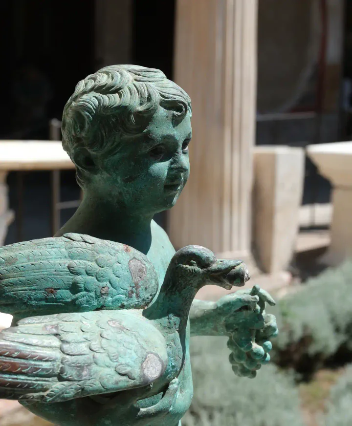 A fountain at the House of the Vetti
