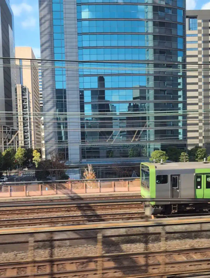 Passing a local train on the way to our first stop at Shinagawa