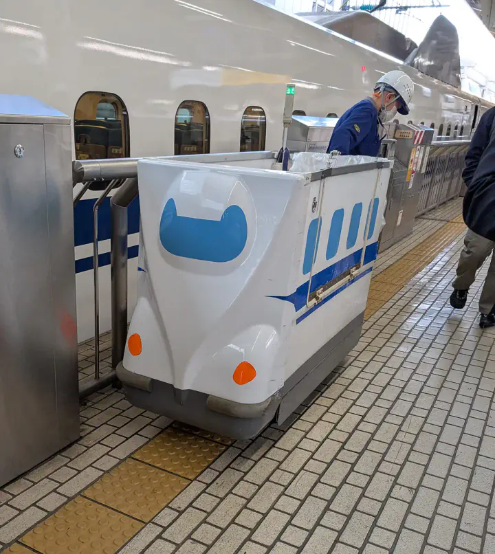 A cute Shinkansen-shaped rubbish cart for the cleaning crew