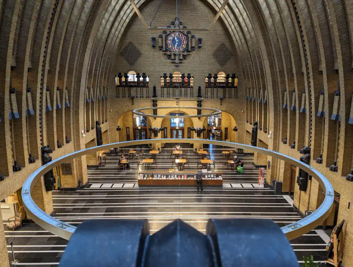 A dramatic, arched hall built in brick