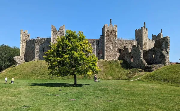 How to visit Framlingham Castle, Suffolk