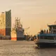 How to take a harbour tour in Hamburg by ferry