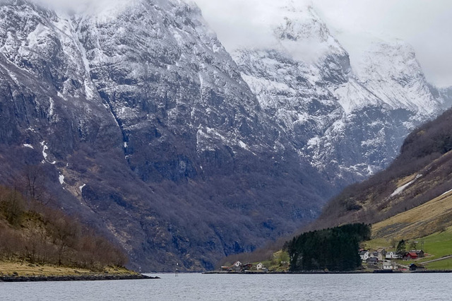 The fjords on the Norway in a Nutshell tour look very different in winter