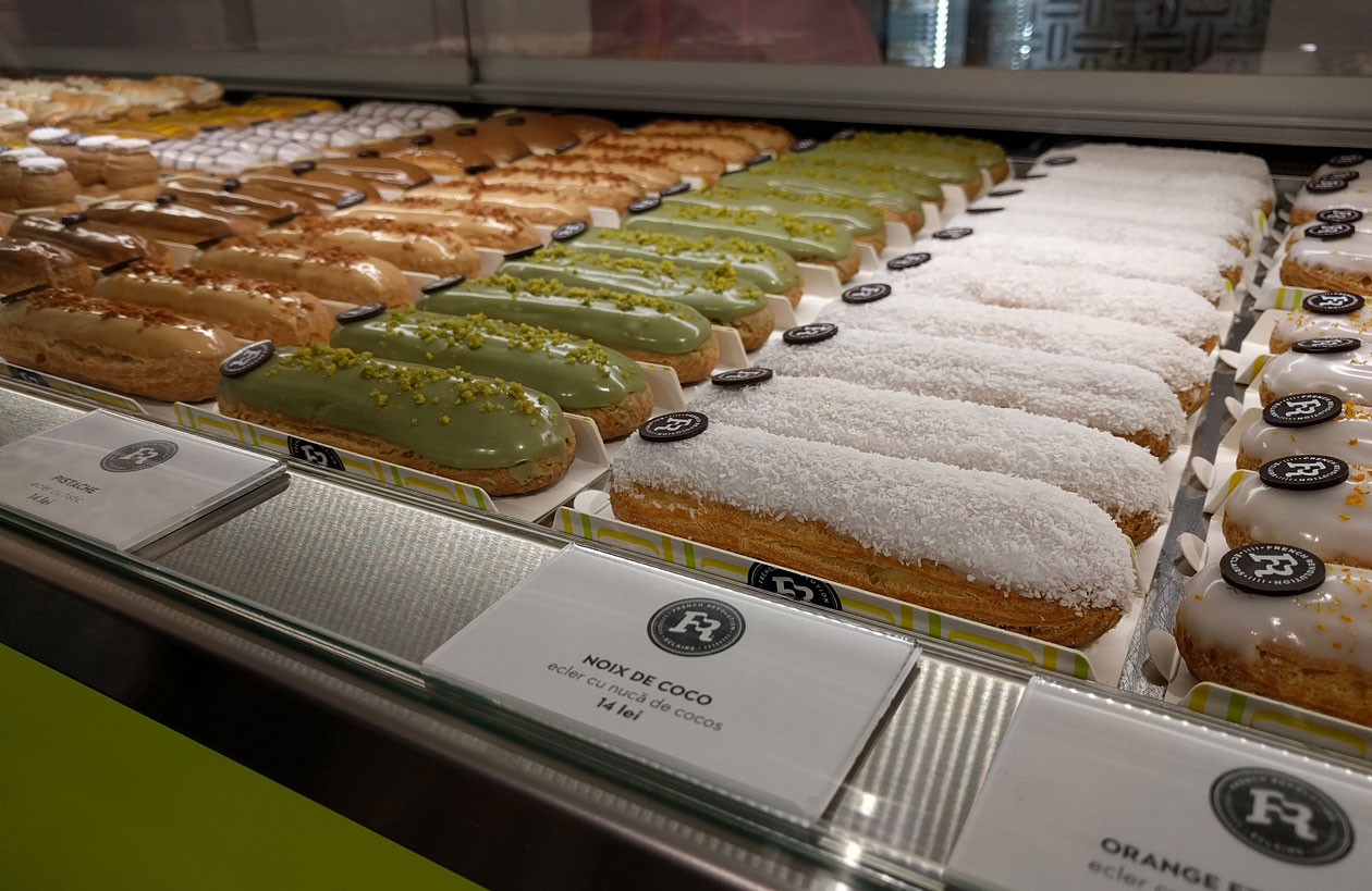 Gourmet éclair shop French Revolution. These beautiful and delicious éclairs were only £2.50 each 