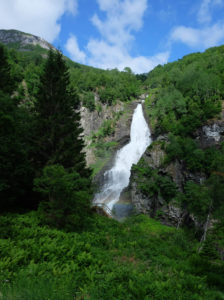 One of the waterfalls that cascades down the side of the Stalheimskleiva road