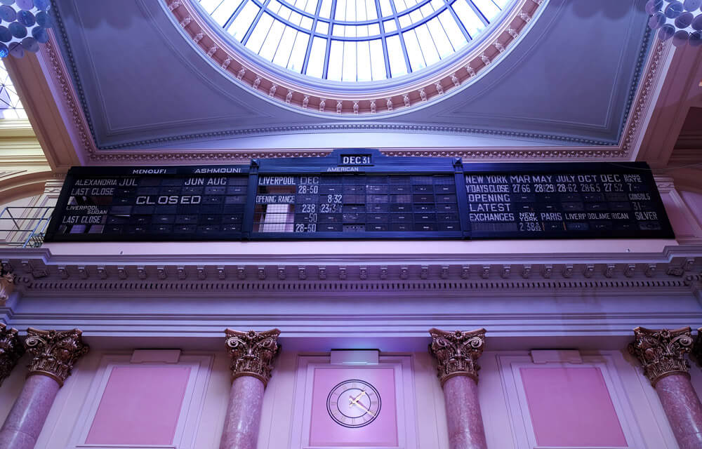 The building that now holds the Royal Exchange theatre used to be a commodities exchange for the cotton industry