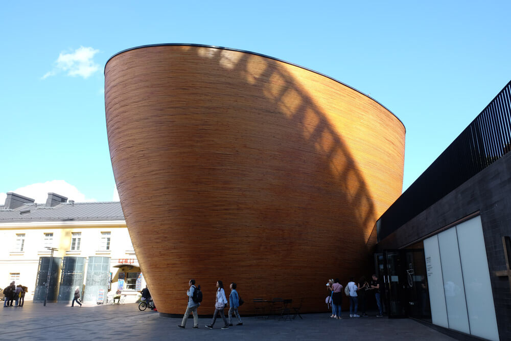 Kamppi Chapel sits in the middle of a busy shopping area