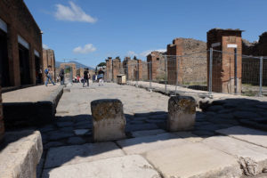 The cafe inside the ruins (on the extreme left in this picture) serves drinks, coffee, sandwiches, pizza slices, salads and other snacks. It's located behind the Forum.