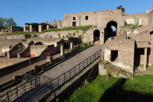 The Porta Marina entrance to the city of Pompeii