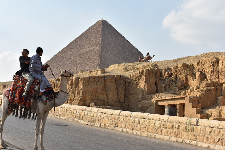 Monica celebrated her 30th birthday on a trip to Egypt