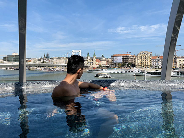 Relaxing at Rudas thermal baths in Budapest