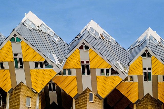 The cube houses of the Overblaak Development in Rotterdam. Image by <a href="https://pixabay.com/users/djedj-59194/?utm_source=link-attribution&utm_medium=referral&utm_campaign=image&utm_content=2665557">djedj</a> from Pixabay.