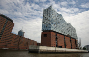 Seeing the Elbsphilharmonie from the number 72 Hamburg ferry