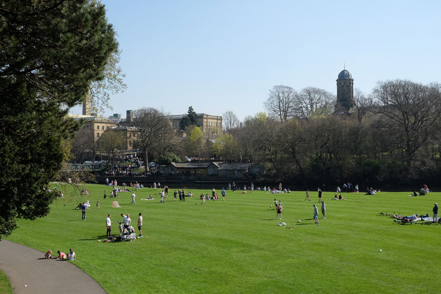 Roberts Park in Saltaire, ideal for healthy outdoor activities