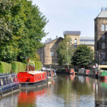 Canal boat trips in the UK