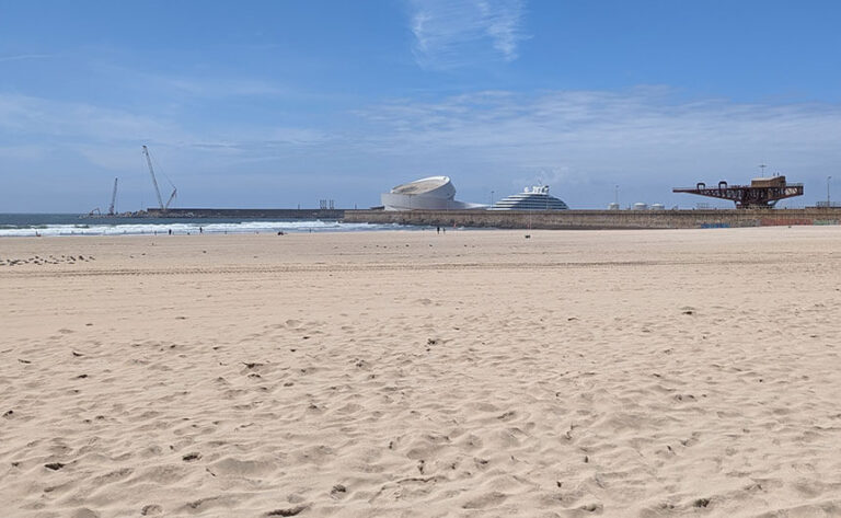 Matosinhos, the best beach town near Porto