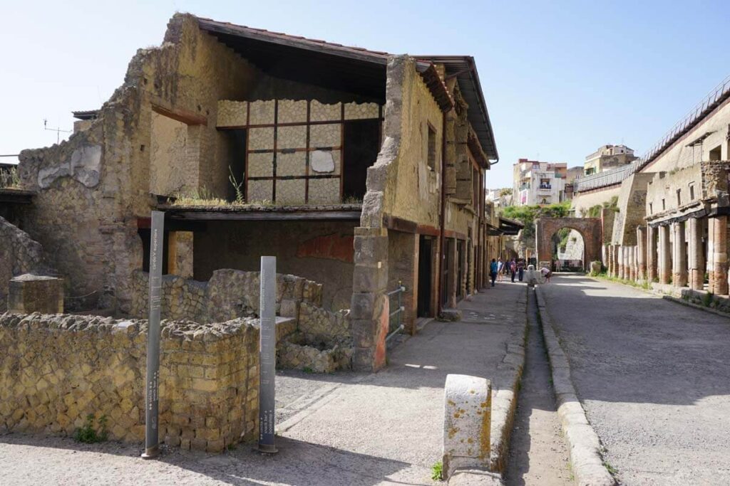 Herculaneum is much quieter than Pompeii