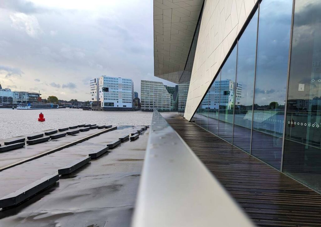 The Eye Filmmusem building is full of gorgeous angles - even on a gloomy day in Amsterdam!