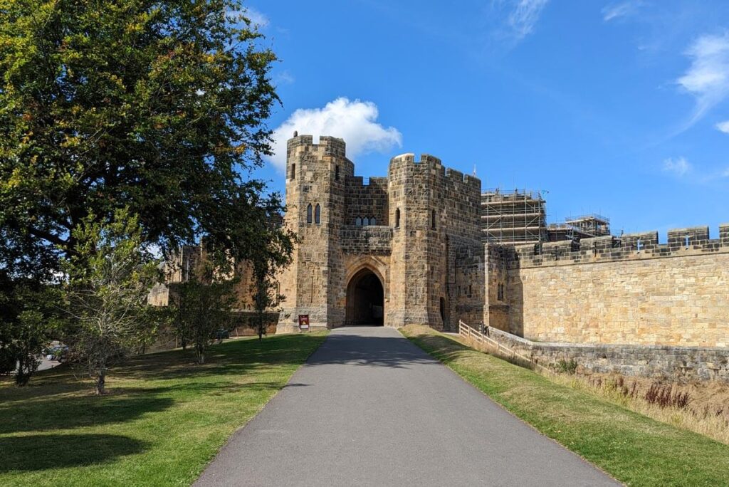 The main entrance to Alnwick Castle, which featured in the Harry Potter films