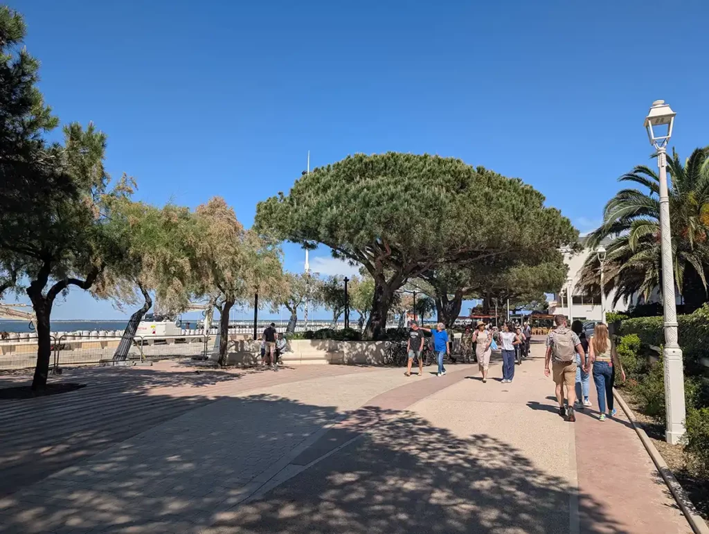 A seafront promenade with a wide path